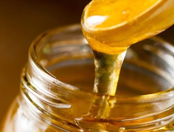 L'huile de miel : qu'est-ce que c'est et comment est-elle fabriquée ?