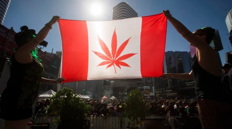 Interdiction du cannabis au Canada