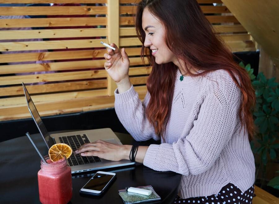 Best Cannabis Strains for Staying Super Productive