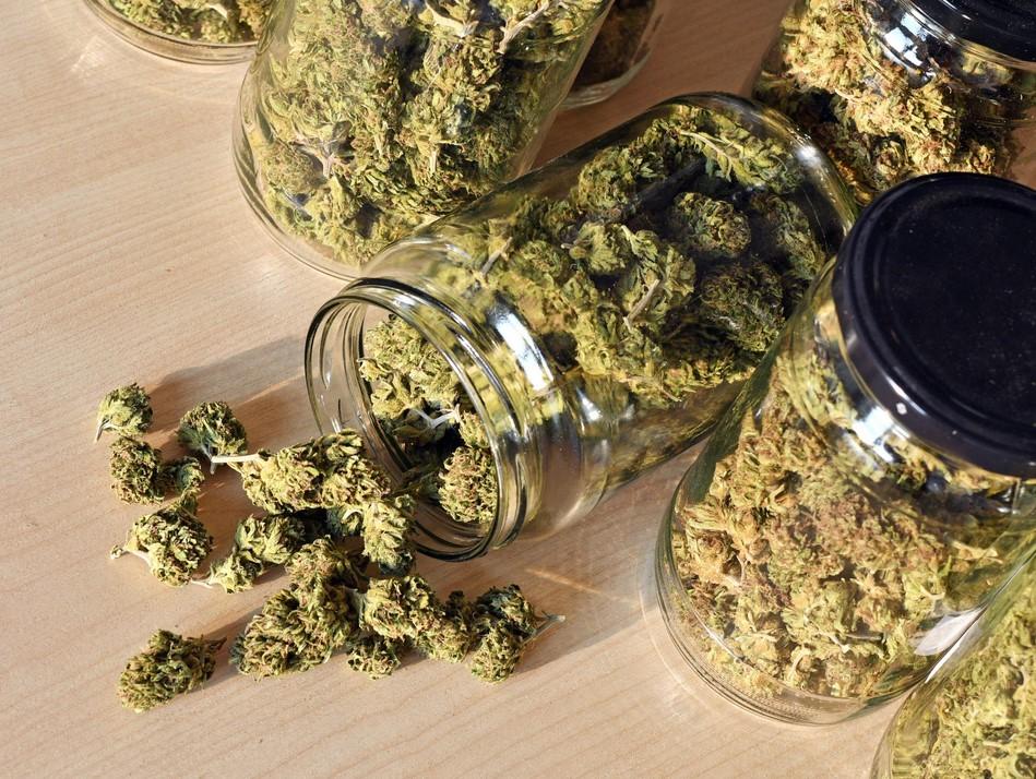 Marijuana Packaging: How to Store Weed and Keep It Fresh
