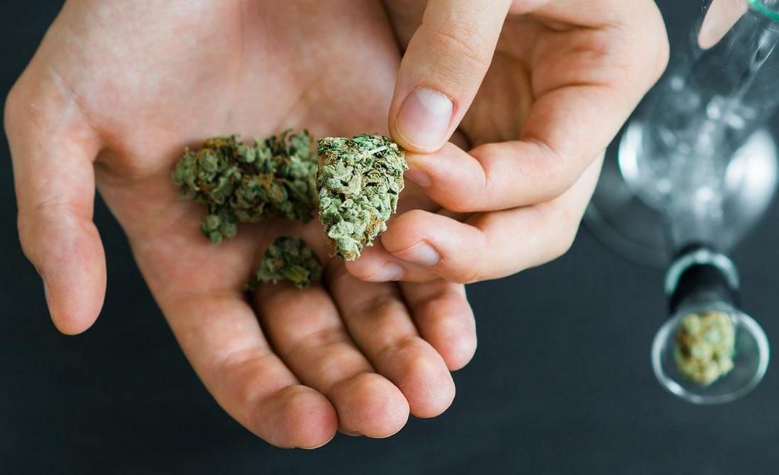 How to Reduce Weed Withdrawal Symptoms: A Practical Guide