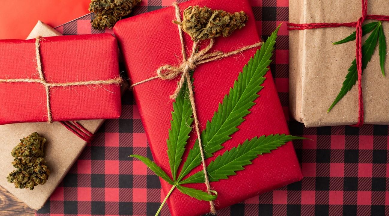 The Best Cannabis Holiday Gifts for 2023