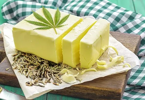 Comment faire du beurre de cannabis : instructions étape par étape