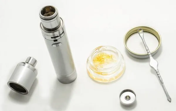 Dabbing and Vaping: Complete Guide