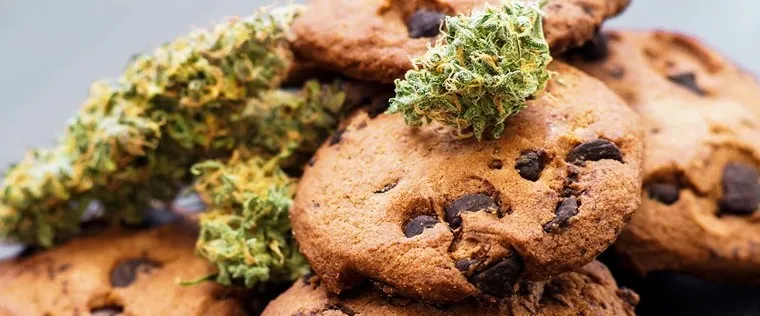 Biscuits de Noël à la marijuana